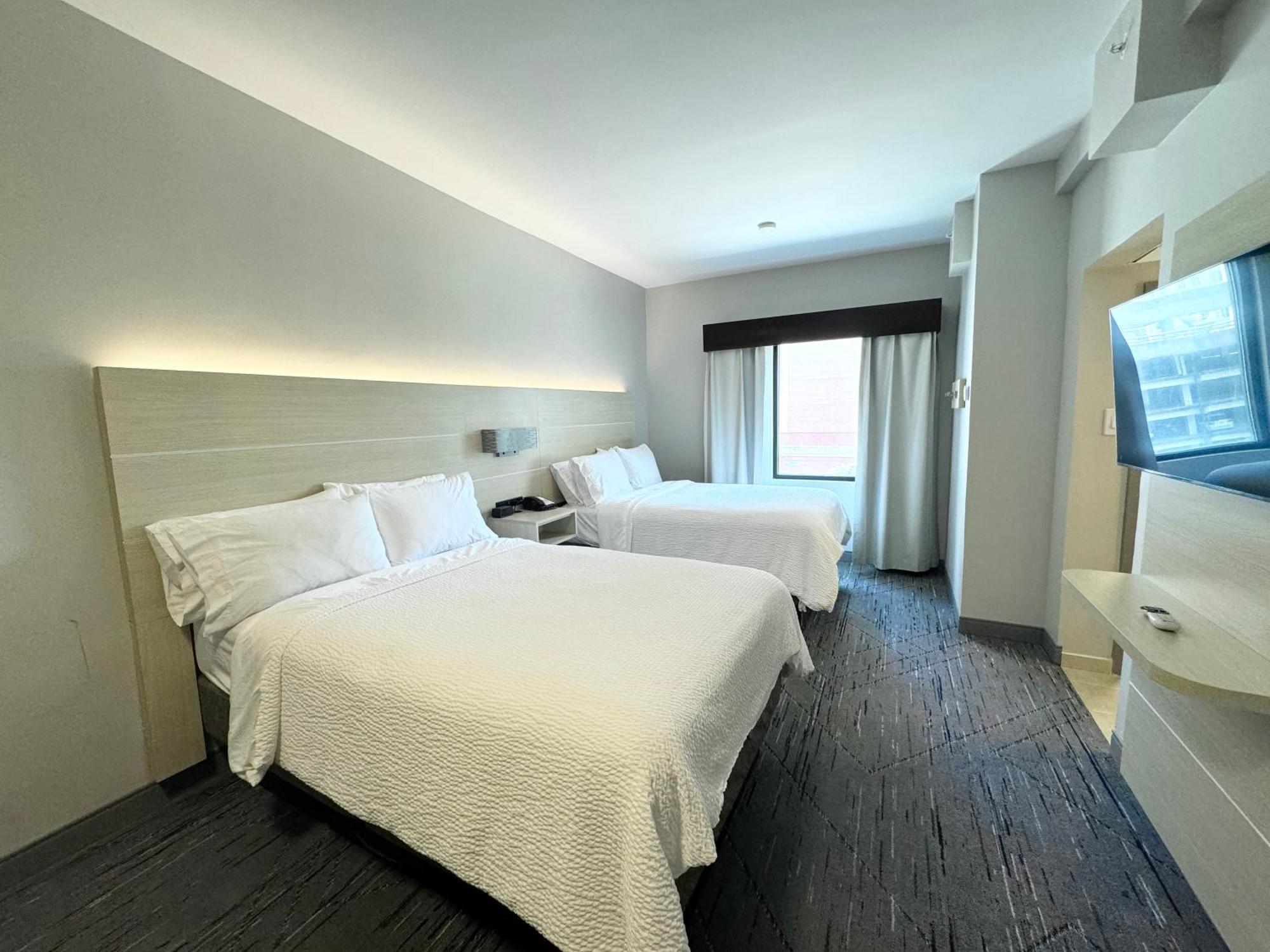 Holiday Inn Express & Suites - Atlanta Downtown By Ihg Exterior photo